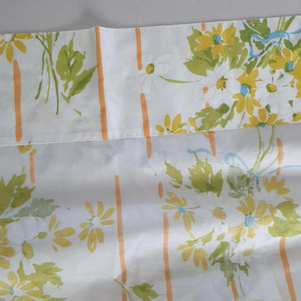 Vintage Utica Double Flat Sheet Daisy Floral Yellow Green Orange USA Bedding